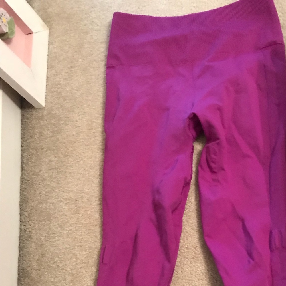 Women’s Lululemon leggings